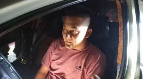Hà Tĩnh: Khởi tố, bắt tạm giam tài xế lái ô tô 4 chỗ hất cảnh sát giao thông lên nắp capô